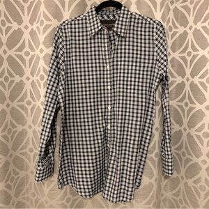 Banana Republic Soft Wash Shirt (Navy/White) Size S